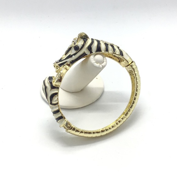 Zebra Bracelet - Picture 5 of 6